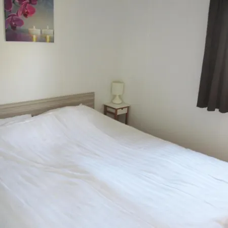 Detached With Garden And Wifi In Limburg