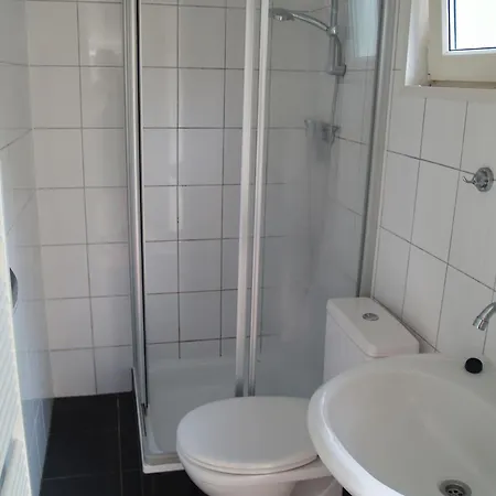 Detached With Garden And Wifi In Limburg