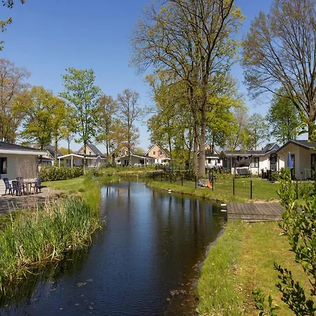 Detached With Garden And Wifi In Limburg Chalet