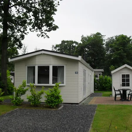 Detached With Garden And Wifi In Limburg Susteren